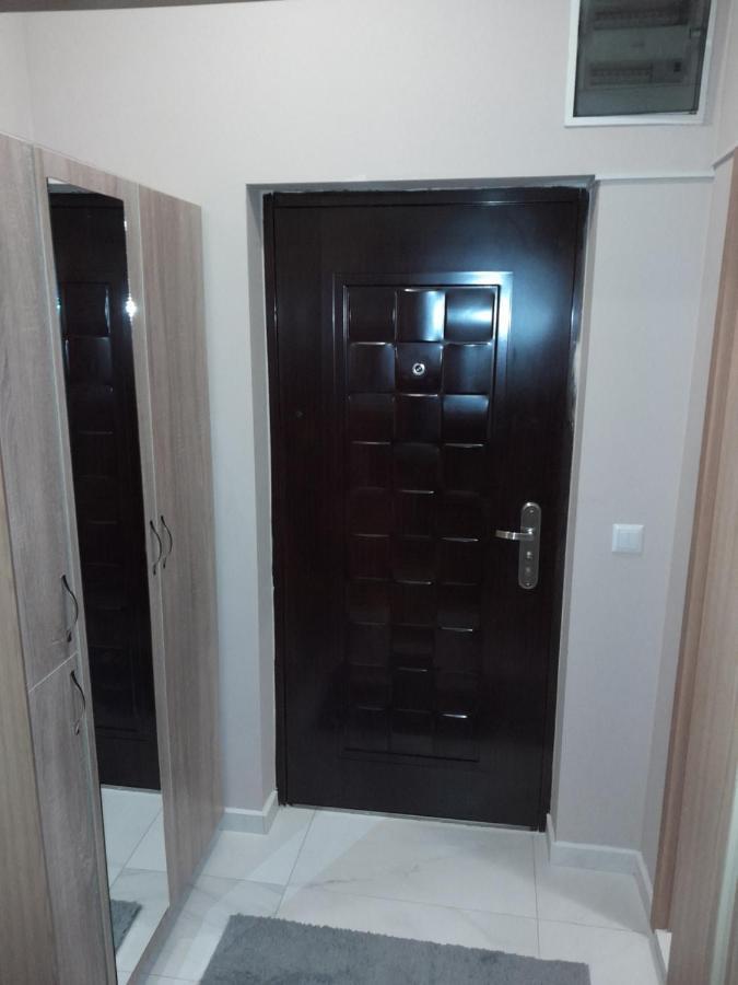 Gray Apartament 2 Приштина Экстерьер фото